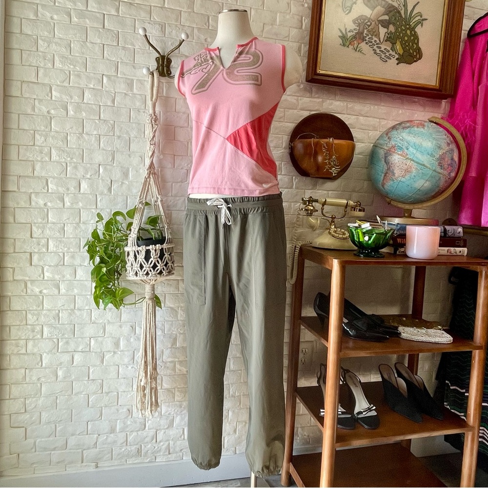 SOLD vuori Miles Jogger in Green Size Large - Picture 4 of 16